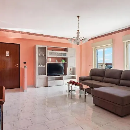 Apartamento Sicilia Etna E Mare *
